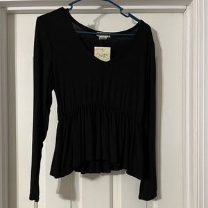 Black long sleeve top!